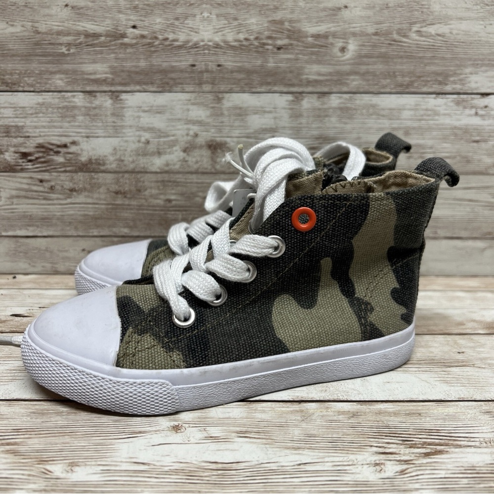 Cat & Jack Converse Shoe Sneaker Camo Print Toddler Size 5 Target
